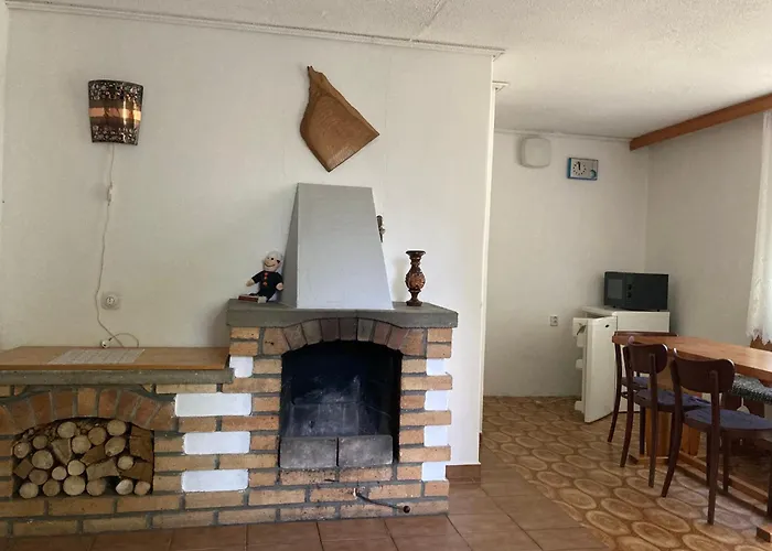 Chorche * Kolodeje nad Luznici